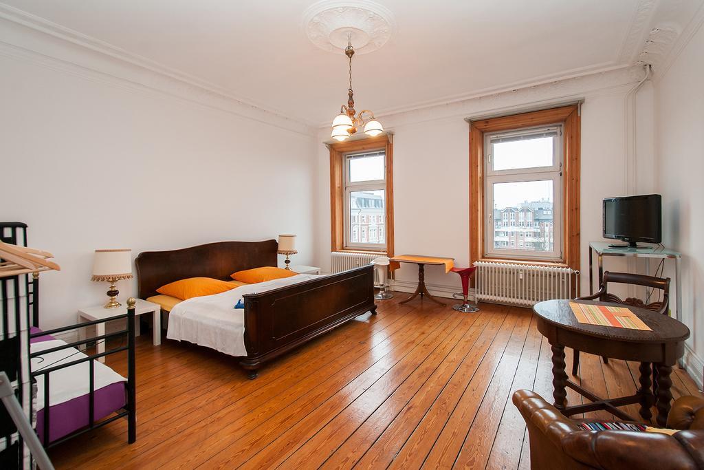 Gaestezimmer Am Hansaplatz Hamburg Exterior foto